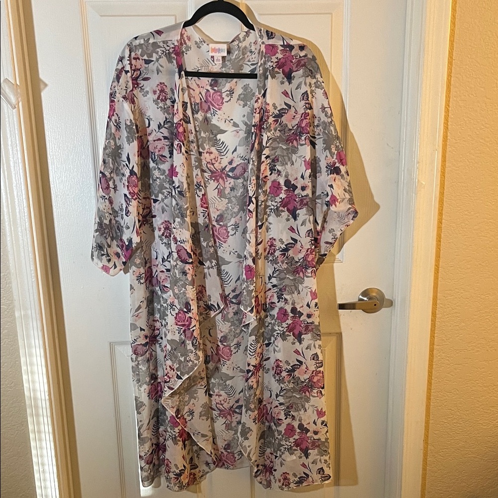 LuLaRoe Floral  Kimono  - Gray, Pink, and White, Size Large